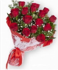 11 adet kırmızı gül buketi  Eskişehir yurtiçi ve yurtdışı çiçek siparişi 