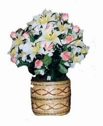 yapay karisik çiçek sepeti   Eskişehir çiçek gönderme 