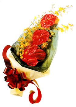 özel 5 adet antorium buketi   Eskişehir internetten çiçek satışı 
