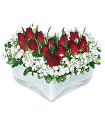  Eskişehir çiçek servisi , çiçekçi adresleri  mika kalp içerisinde 9 adet kirmizi gül