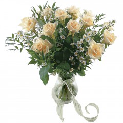 Vazoda 8 adet beyaz gül  Eskişehir çiçek yolla , çiçek gönder , çiçekçi  