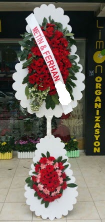 Çift katlı düğün nikah çiçeği modeli  Eskişehir anneler günü çiçek yolla 