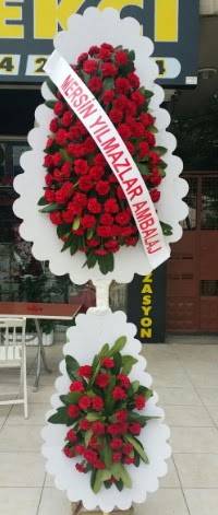 Çift katlı düğün nikah çiçeği modeli  Eskişehir uluslararası çiçek gönderme 